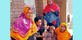 কুমারখালীতে মোটরসাইকেলের ধাক্কায় দ্বিতীয় শ্রেণির ছাত্রী নিহত