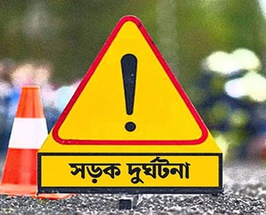 ওএমএস এর চাউল কিনতে যাবার পথে দুই বৃদ্ধ আহত