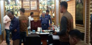 কুষ্টিয়া পৌরসভার মেয়রের কার্যালয়ে চুরি