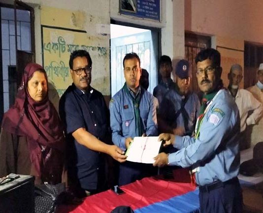 খোকসায় স্কাউট ও কাবস্কাউটের বেসিক কোর্সের সমাপণী