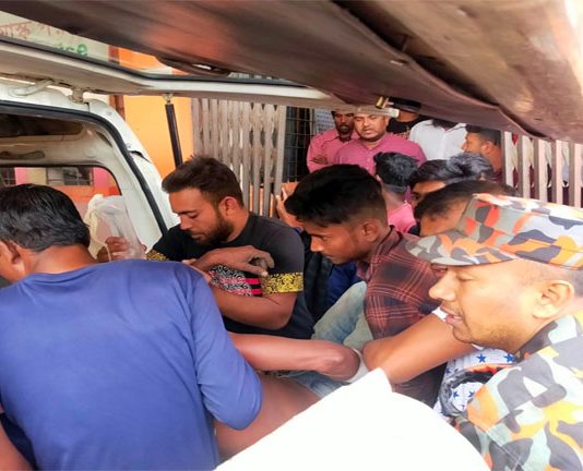 কুমারখালীতে বিদ্যুতায়িত হয়ে লাইনম্যানের মৃত্যু