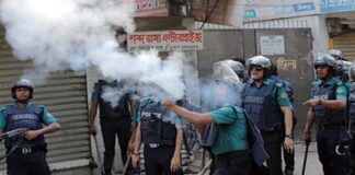 খুলনায় বিএনপি ও পুলিশের সংঘর্ষ