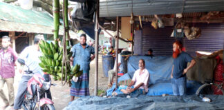 ঝিনাইদহে দুই ব্যবসায়ীকে আটকের প্রতিবাদে ধর্মঘট