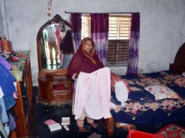 খোকসায় বিএনপি নেতার বাড়ি ভাঙচুর ও নারীদের নির্যাতনের অভিযোগ