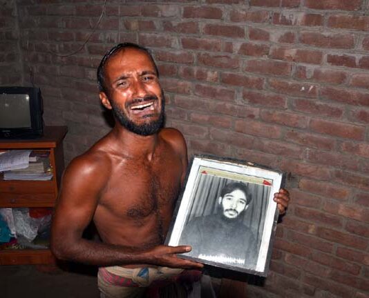 খোকসায় বিদ্যুত স্পৃষ্ট হয়ে কৃষকের মৃত্যু