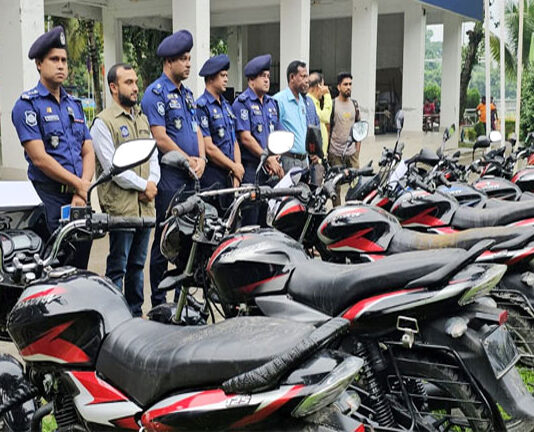 নাটোরে ১৬ চোরাই মোটরসাইকেল উদ্ধার