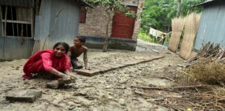 খোকসায় সামাজিক উন্নয়নে স্বেচ্ছাসেবক শিশুরা