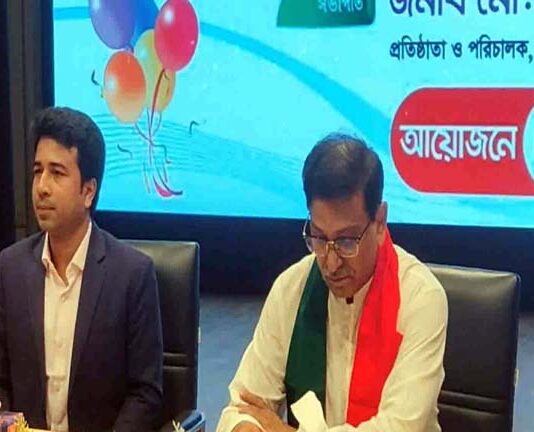 কুষ্টিয়ায় কৃতি শিক্ষার্থীদের সংবর্ধনা