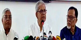 অর্থপাচারে দেশের অর্থনীতি ফোকলা হয়ে গেছে: ফখরুল