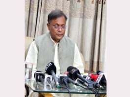 নেতারা আত্মগোপনে থেকে কর্মীদের দিয়ে গাড়ি পোড়াচ্ছেন : তথ্যমন্ত্রী