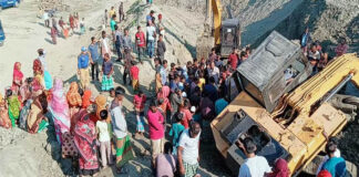 ঝিনাইদহে মাটিকাটা যন্ত্রের চালকের মৃত্যু