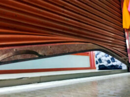 কুমারখালীতে একরাতে দুই দোকানে চুরি