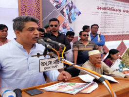 উপকারভোগীদের কাছে নৌকায় ভোট চাইলেন এমপি ব্যারিস্টার জর্জ