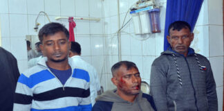 খোকসায় নির্বাচন কেন্দ্রিক প্রতিপক্ষের হামলায় আহত ৩