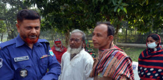 খোকসায় ২ মাসের শিশু ছিনিয়ে নেওয়ার চেষ্টার অভিযোগ