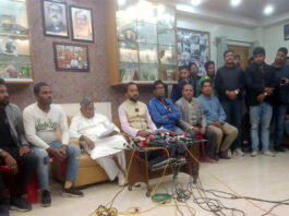 কুষ্টিয়া সদর আসনের আঃ লীগ প্রার্থীর বিরুদ্ধে সংবাদ সম্মেলন