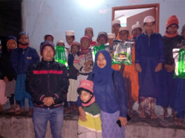 খোকসায় এতিমরা পেলো দুম্বার মাংশ