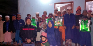 খোকসায় এতিমরা পেলো দুম্বার মাংশ