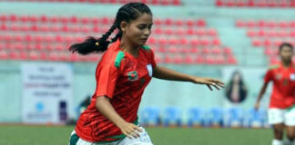 ভারতের ইস্টবেঙ্গলে যাচ্ছে ফুটবলের পোস্টারগার্ল সানজিদা আক্তার