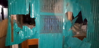 খোকসায় মাইকে ঘোষনা দিয়ে হামলা পাল্টা হামলা