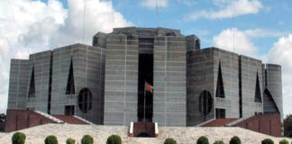 নতুন মন্ত্রীসভায় চমক থাকতে পারে