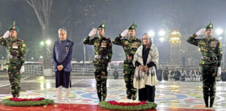 ভাষা শহীদদের প্রতি রাষ্ট্রপতি ও প্রধানমন্ত্রীর শ্রদ্ধা