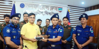 ঝিনাইদহে চুরি যাওয়া মোবাইল ও প্রতারণার টাকা উদ্ধার