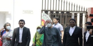 ড. ইউনূসের শ্রম আইন লঙ্ঘন মামলায় জামিনের সময় বারলো