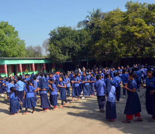 আরো সাত দিন বন্ধ থাকবে স্কুল কলেজ