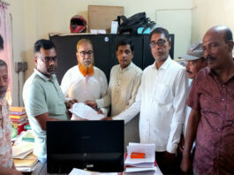 খোকসায় মনোনয়ন পত্র জমা দিলেন পিতা-পুত্র, স্বামী-স্ত্রী-ভাই