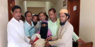 খোকসায় ভিজিএফ এর চাউল বিতরণ