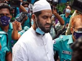 হেফাজত নেতা মামুনুল হক ডিবি কার্যালয়ে