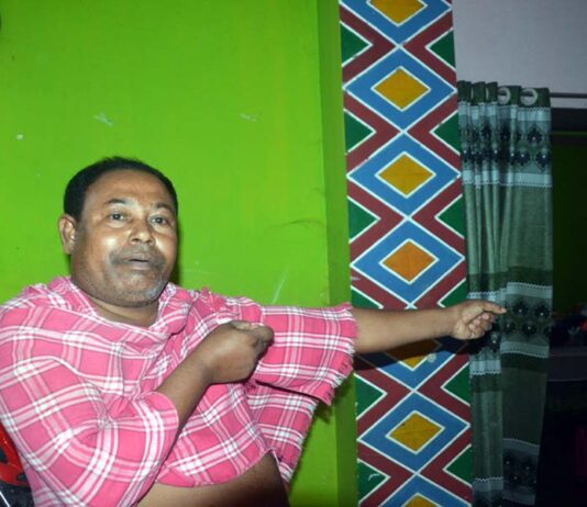 রহস্যজনক ডাকাতি: জমির দলিল খুঁজছিল ডাকাতরা
