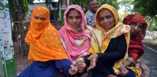 অনেক দিন বাদে নিজের পছন্দের প্রার্থীকে ভোট দিয়েছে ওরা