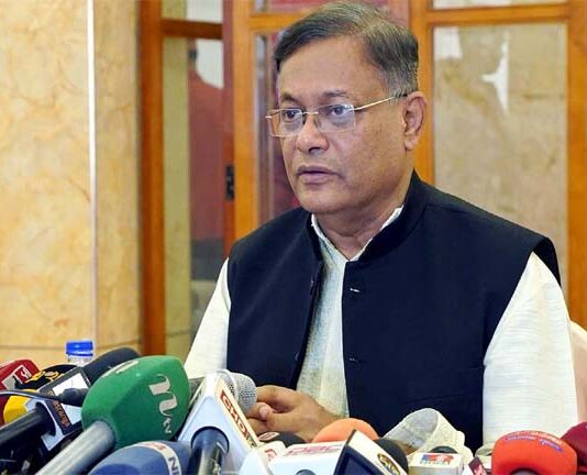 খালেদা জিয়া স্বেচ্ছায় বেসরকারি হাসপাতালে গেছেন – সাংবাদিকদের ড. হাছান মাহমুদ