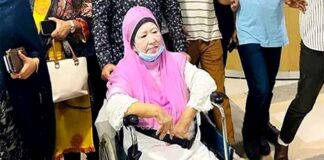 খালেদা জিয়া হাসপাতাল থেকে বাসায় ফিরেছেন