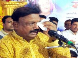 পোলিং এজেন্টদের সাথে মতবিনিময় সভায় কাঁদলেন এমপি
