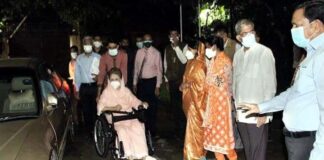 খালেদা জিয়া বাসায় ফিরলেন