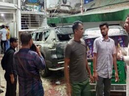 শিক্ষামন্ত্রীর চশমা হিলের বাসভবনে হামলা