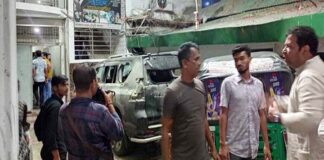 শিক্ষামন্ত্রীর চশমা হিলের বাসভবনে হামলা