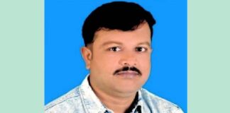 ভারতে পালানোর সময় সীমান্তে শ্রমিকলীগ নেতা আটক