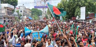 ঝিনাইদহের রাজপথ ছিল ছাত্র-জনতার দখলে