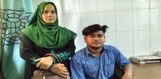 শয়নের এক পায়ে ঢুকে আছে গুলির ৫০টি স্পিন্টার্স