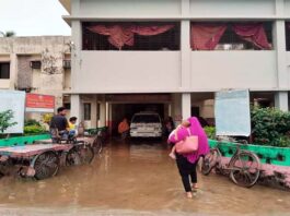 কুমারখালী পৌর এলাকার জলাবদ্ধতায় জনদুর্ভোগ চরমে
