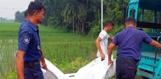কালীগঞ্জে রাস্তার পাশে পড়ে ছিল অজ্ঞাত ব্যক্তির লাশ