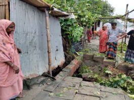 ফলোআপ : খোকসায় নদীর তীর রক্ষা বাঁধে ধস