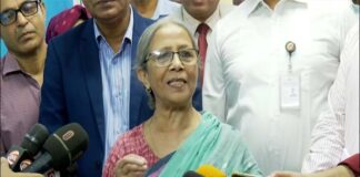 ‘আমরাও দুর্গোৎসব করি, ভারতে ইলিশ পাঠাতে পারব না’ – মৎস্য উপদেষ্টা