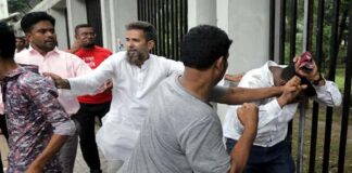 মানববন্ধনে আসা আওয়ামী লীগ সমর্থকদের ওপর হামলা