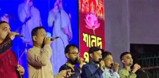 দূর্গা পূজা মন্ডপে ইসলামি গান: ছয় গায়ক ও মন্দির কমিটির নেতার বিরুদ্ধে মামলা