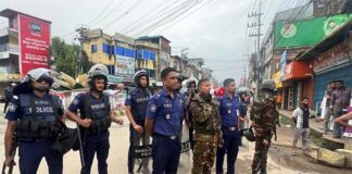 শিক্ষককে পিটিয়ে হত্যা করেছে পাহাড়ি ছাত্ররা